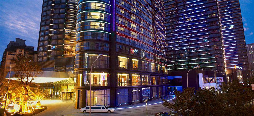 Renaissance Chengdu Hotel Exterior foto